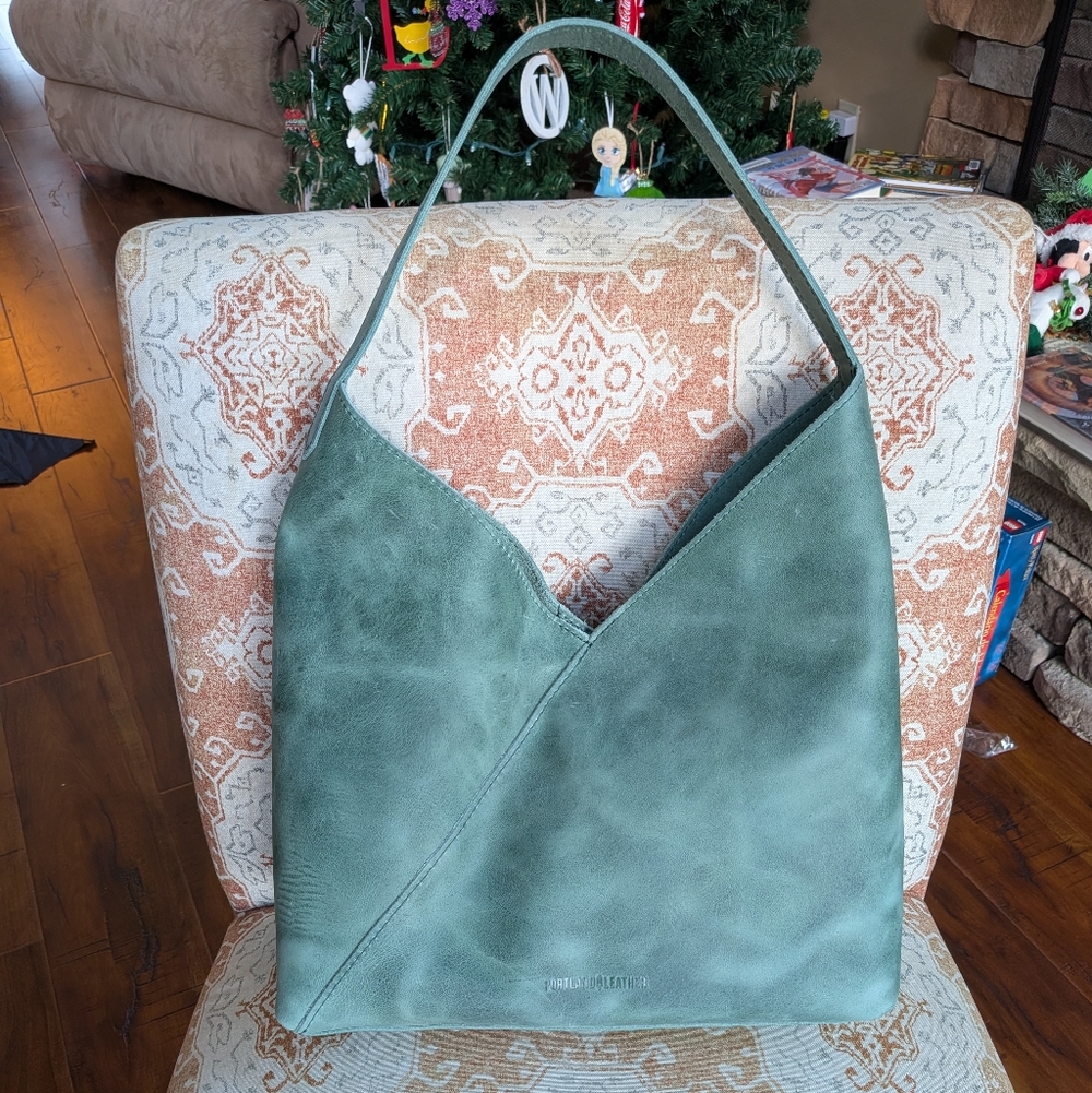 Portland Leather Goods Oversize Naomi Cucumber Green